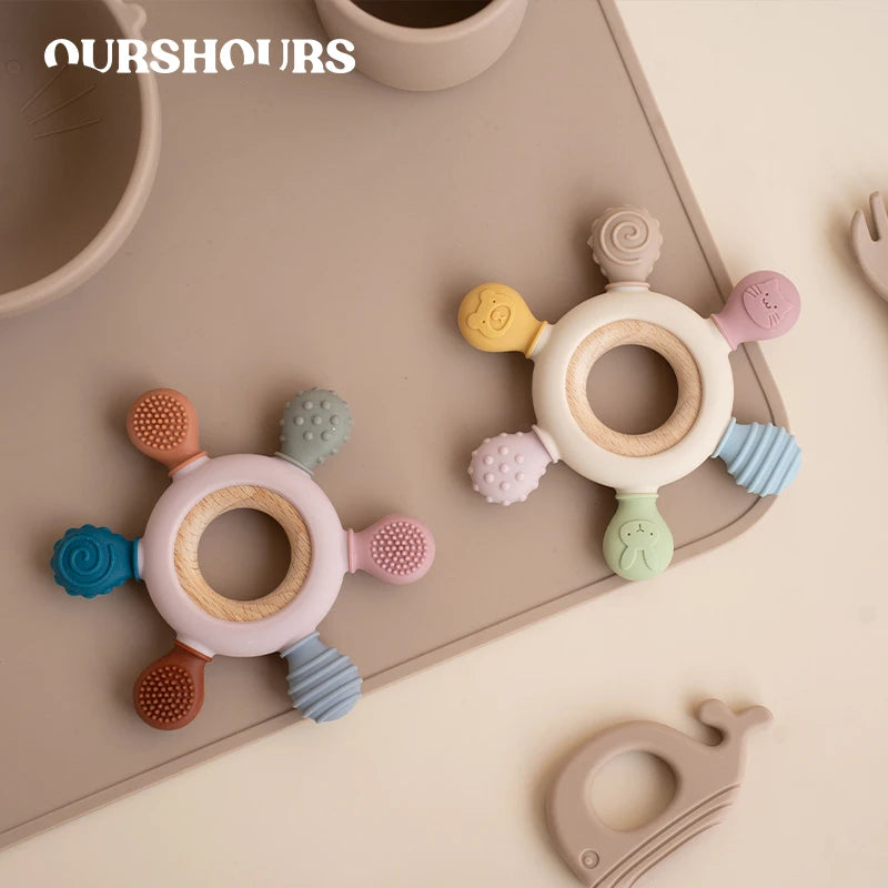 1pc Food Grade Baby Silicone Teether Rudder Shape Wooden Ring Teething